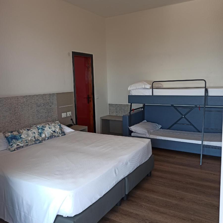 Real Park Hotel Cavi di Lavagna Εξωτερικό φωτογραφία