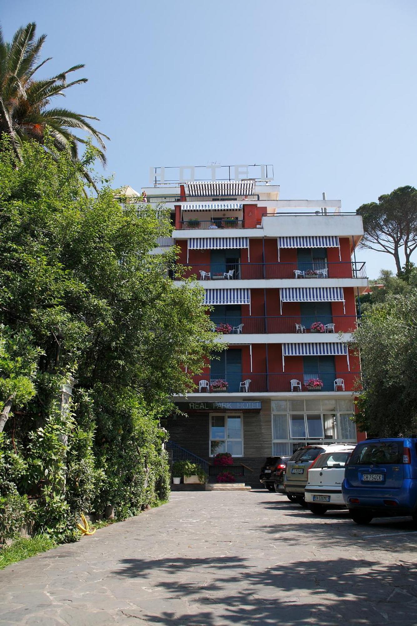 Real Park Hotel Cavi di Lavagna Εξωτερικό φωτογραφία