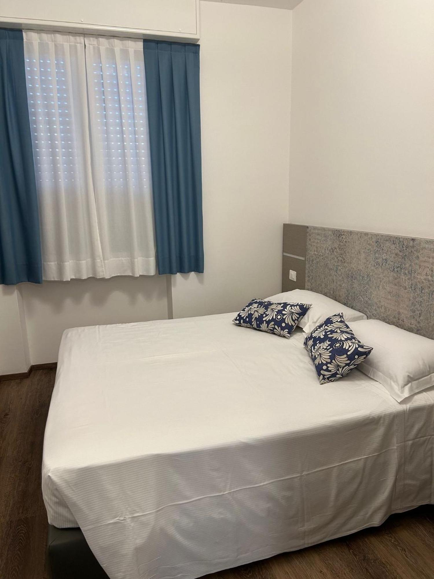 Real Park Hotel Cavi di Lavagna Δωμάτιο φωτογραφία